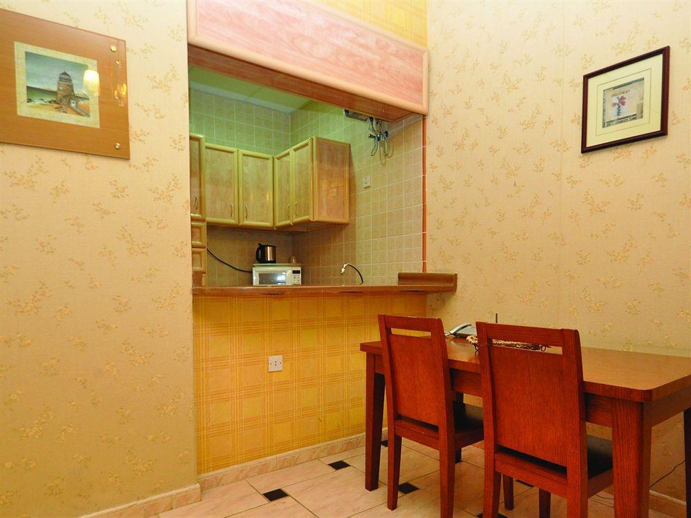 Aquarium Hotel Рияд Стая снимка