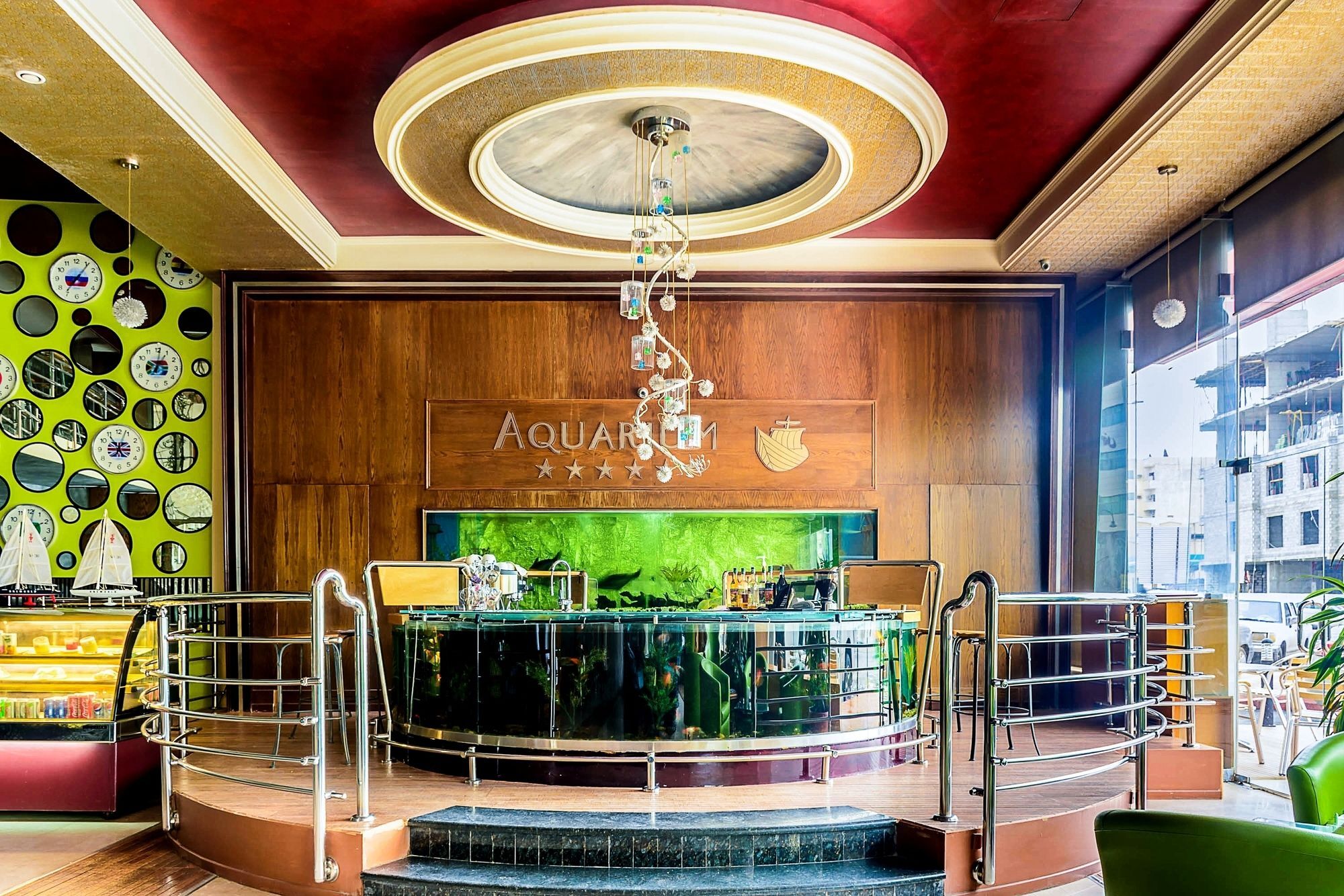 Aquarium Hotel Рияд Екстериор снимка